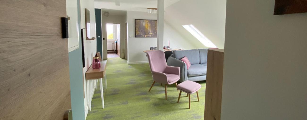 Besotel Mettmann-Schicke Fewo Oder Apartments Naehe Golfplatz Gruiten Und Neandertal Mit Glasfaser Wlan Und Parkplatz-Viele Schlafzimmer Mit Bad En Suite 外观 照片