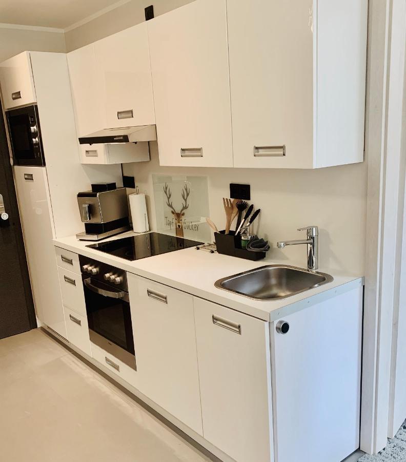 Besotel Mettmann-Schicke Fewo Oder Apartments Naehe Golfplatz Gruiten Und Neandertal Mit Glasfaser Wlan Und Parkplatz-Viele Schlafzimmer Mit Bad En Suite 外观 照片